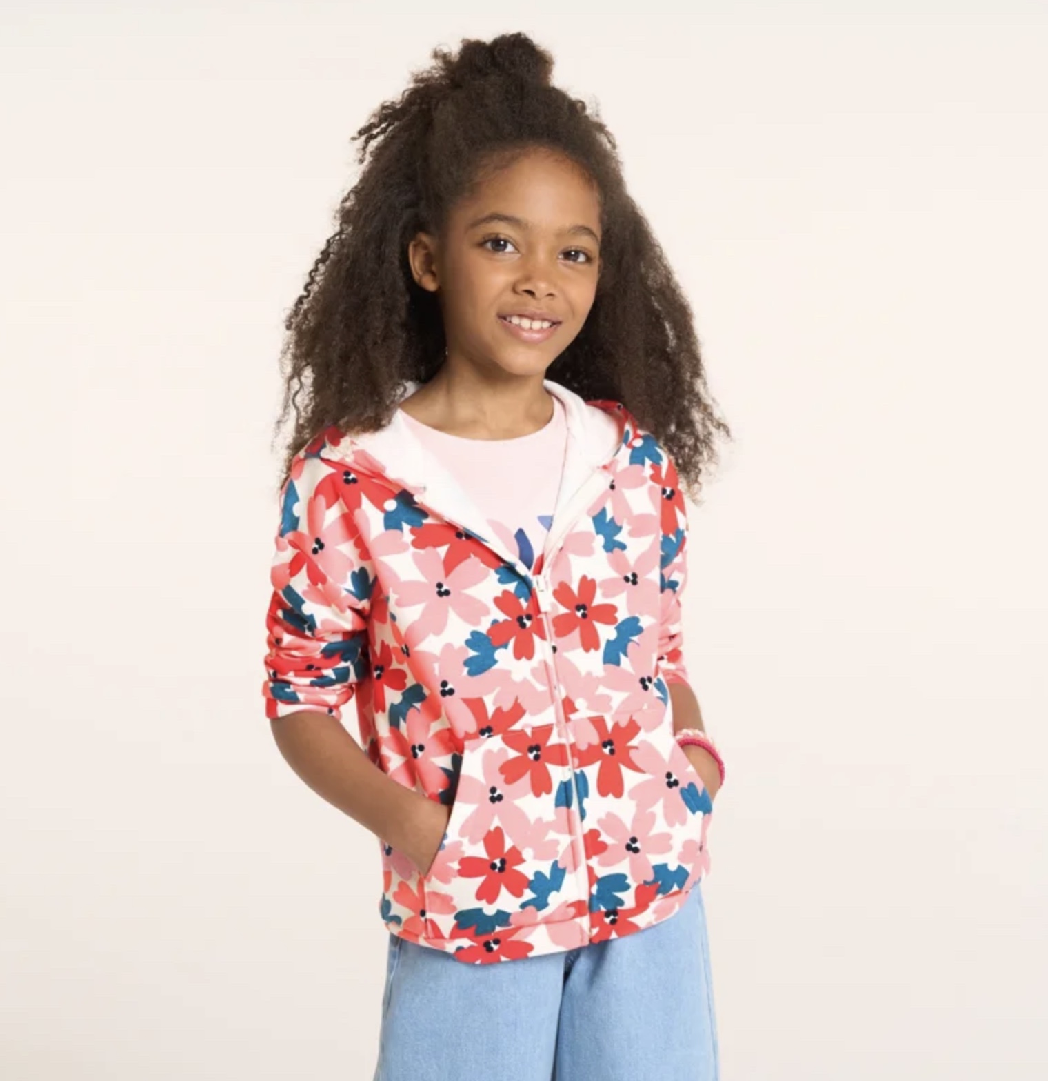 https://kids-avenue.com.ua/pages/gallery/6890/Знімок екрана 2024-04-03 о 14.08.06.jpg